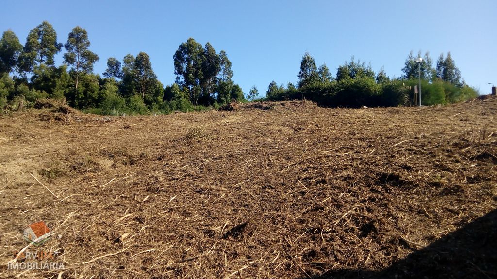 Terreno p/ moradia STST