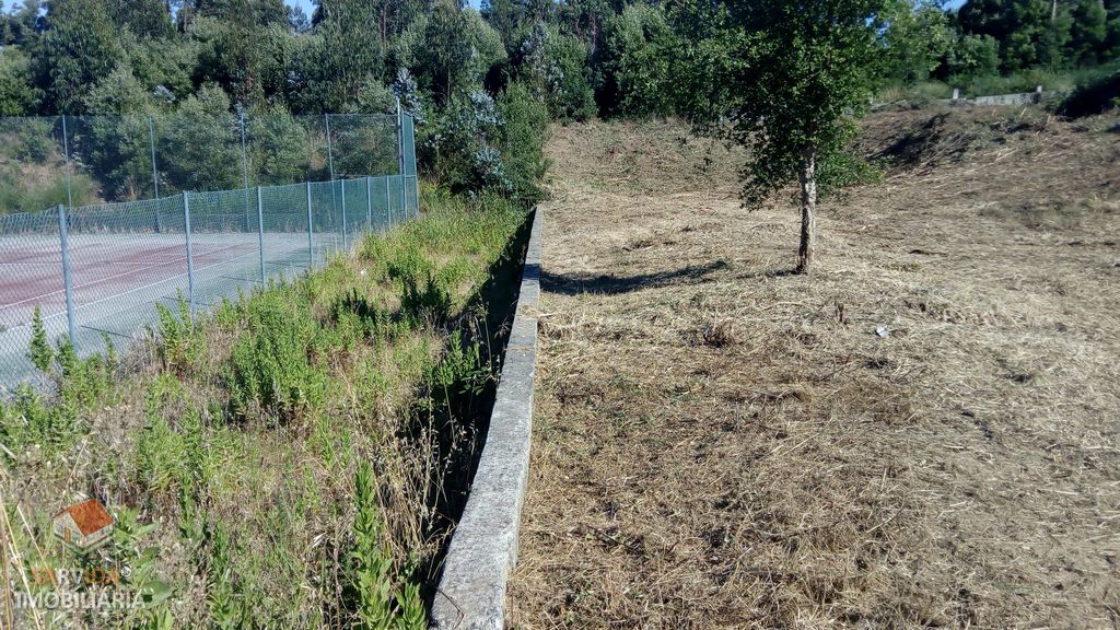 Terreno p/ moradia STST