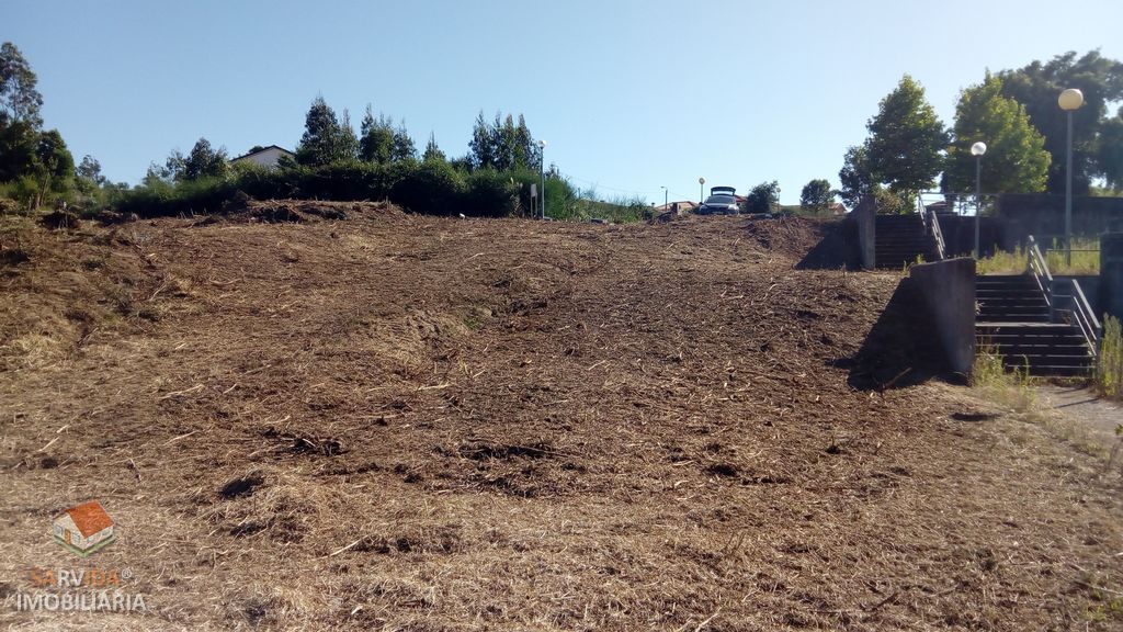 Terreno p/ moradia STST
