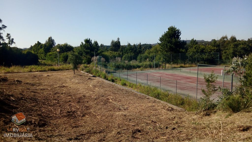 Terreno p/ moradia STST