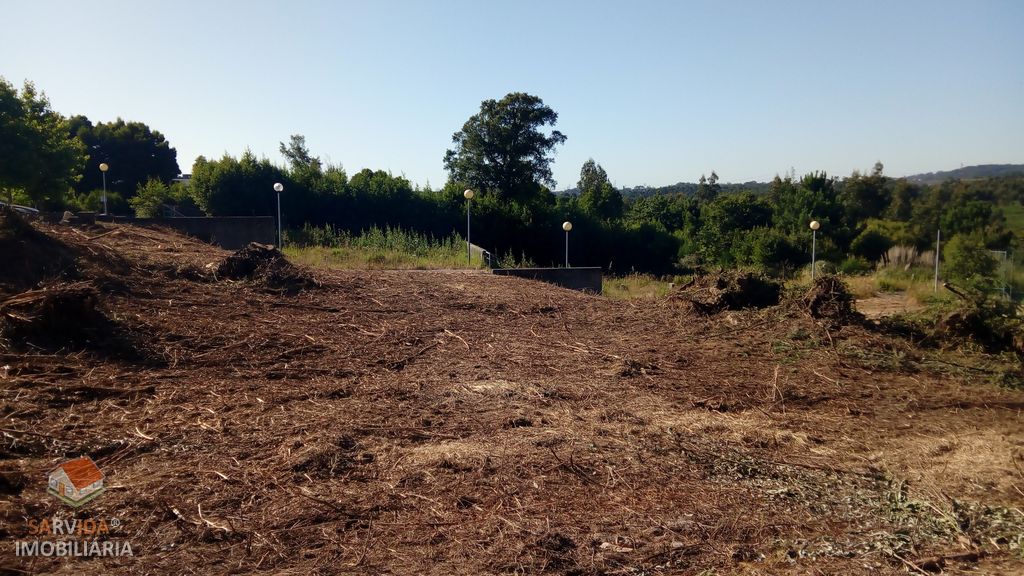 Terreno p/ moradia STST
